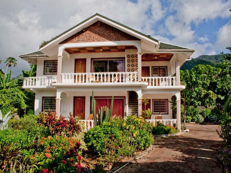 Villa De Roses Бо-Валлон Экстерьер фото